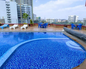Lovely four bedroom with a pool